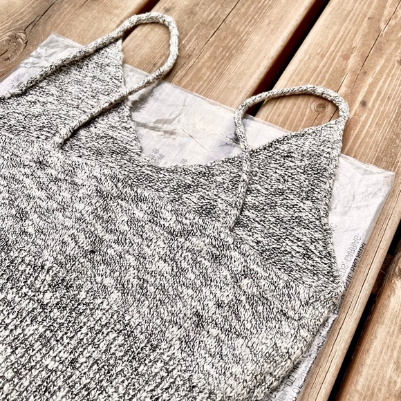 Streetwear Society Knit Crop Top - Picture 4 of 7